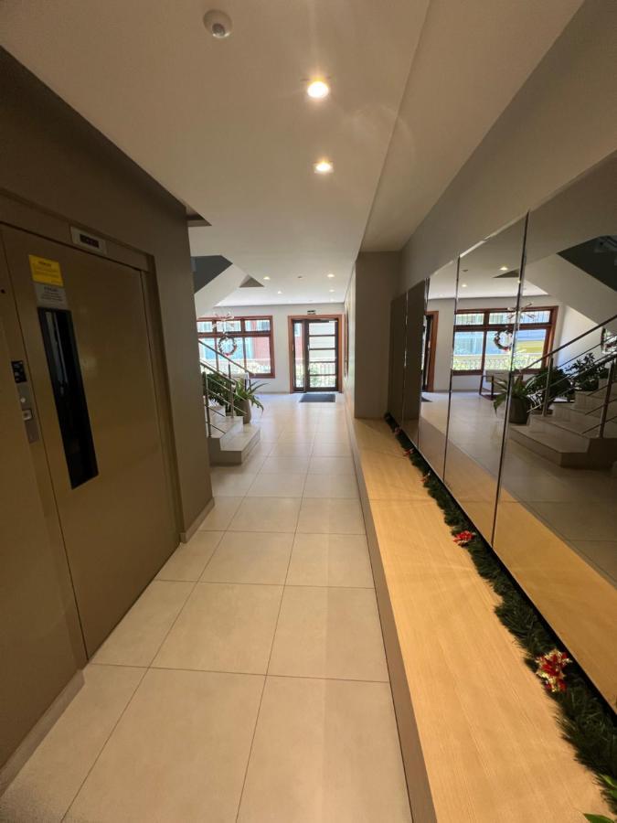 Amplo Apartamento A 200M Da Rua Coberta Διαμέρισμα Γκραμάντο Εξωτερικό φωτογραφία